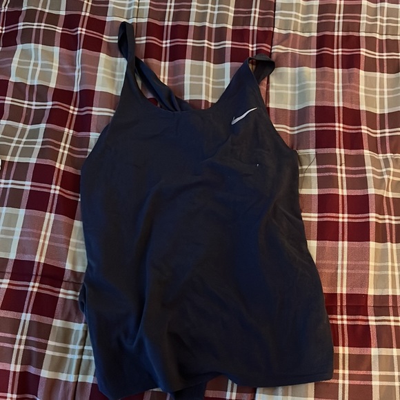 Doing a closet clean out! Let me know what your interested in - Picture 3 of 14